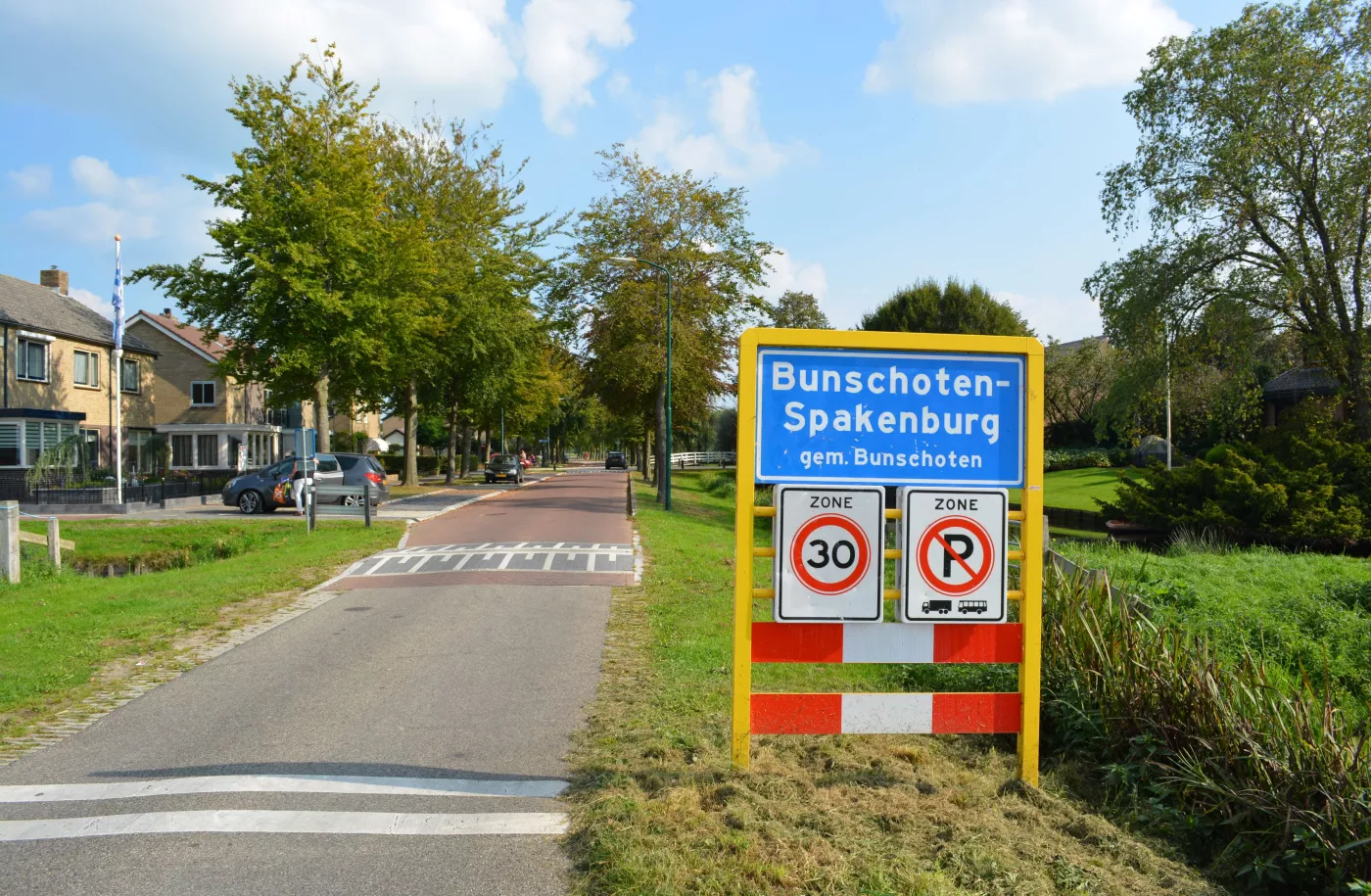 Plaatsnaambord Bunschoten-Spakenburg