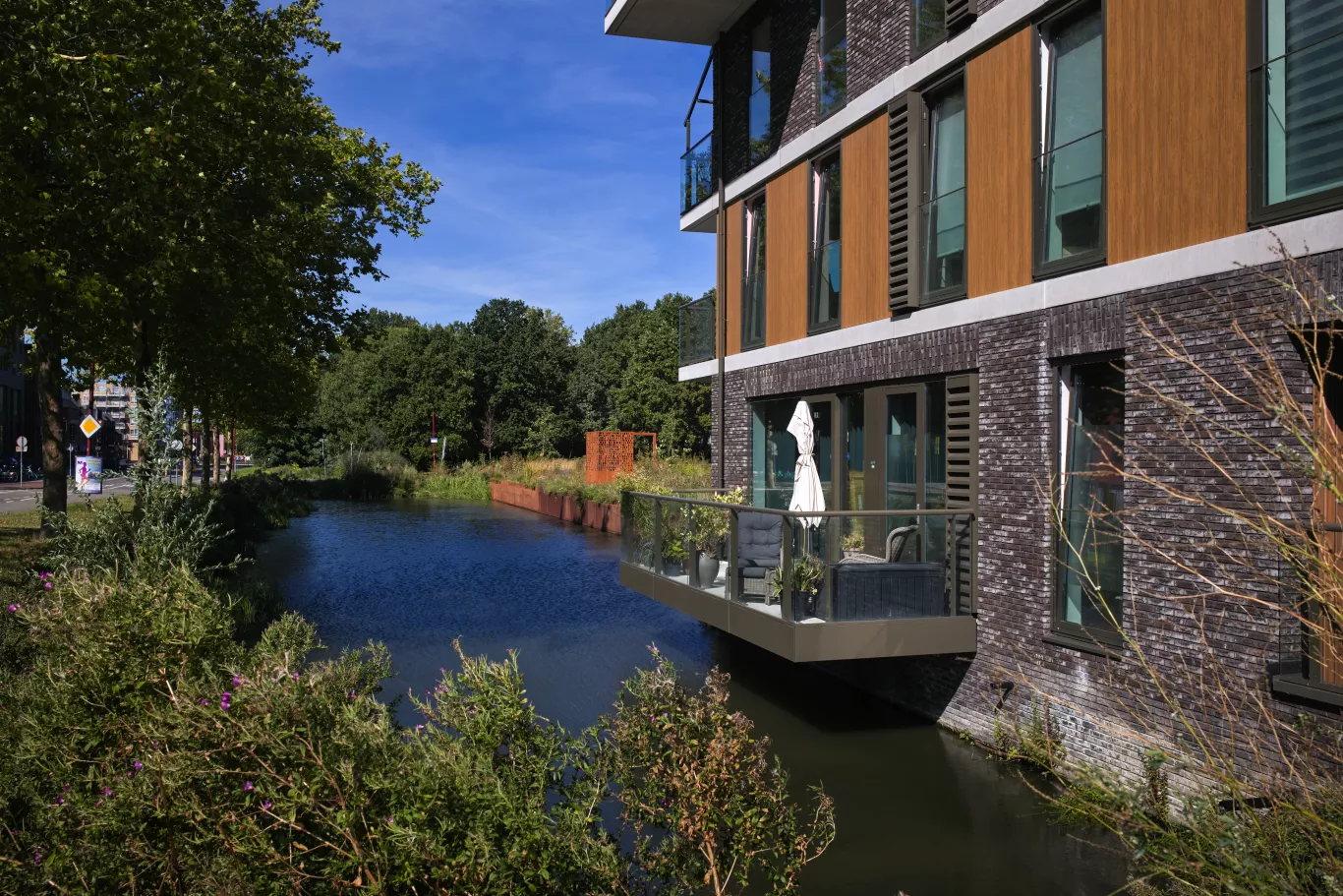 Gemeenten helpen VvE's met verduurzamen 